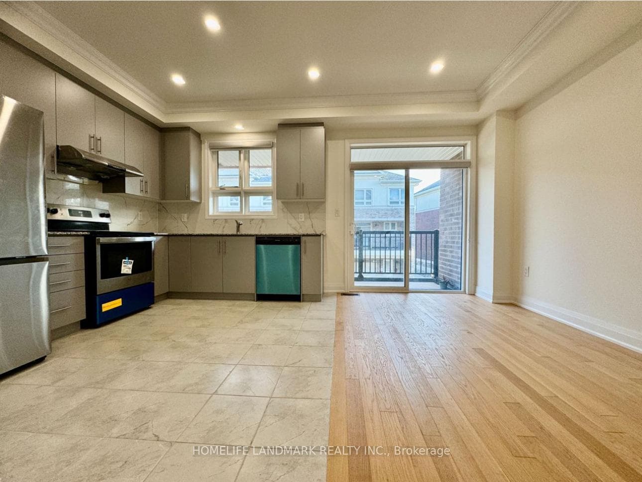 79 Massachusetts Lane photo 6