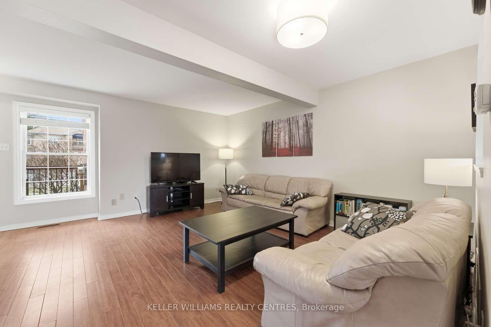 22 Ross Linton Drive photo 10