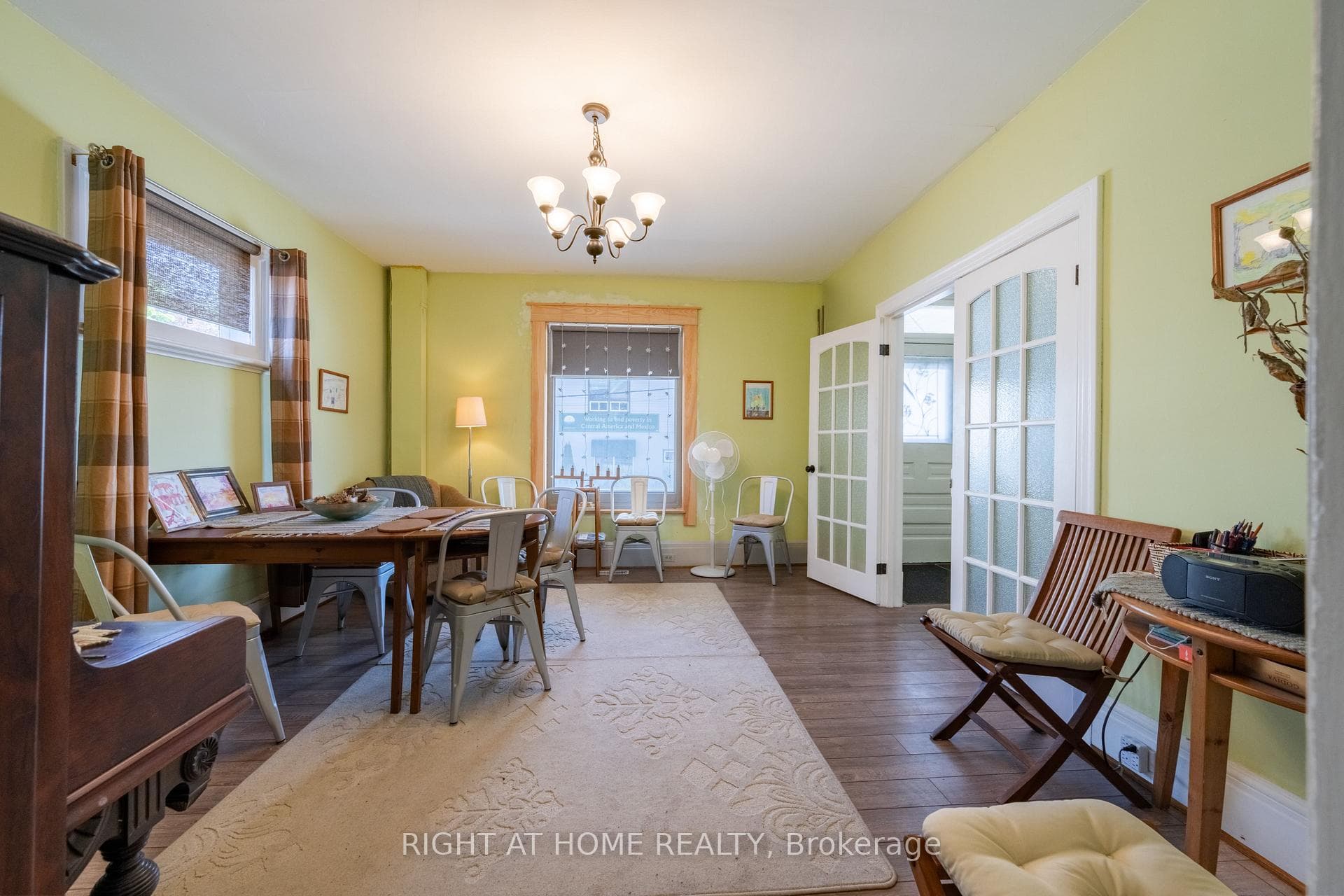275 George Street photo 2