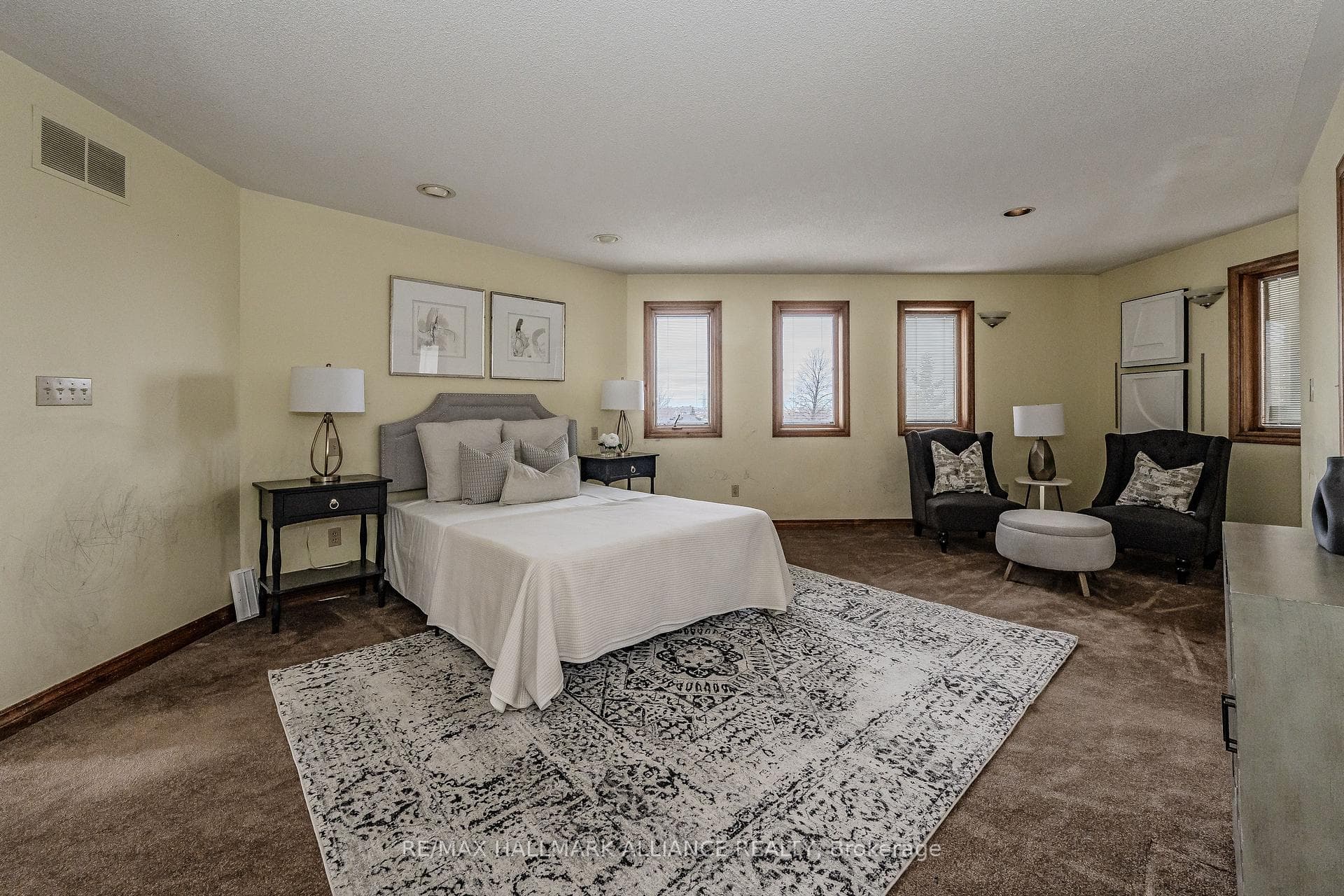 57 Rupert Court photo 18