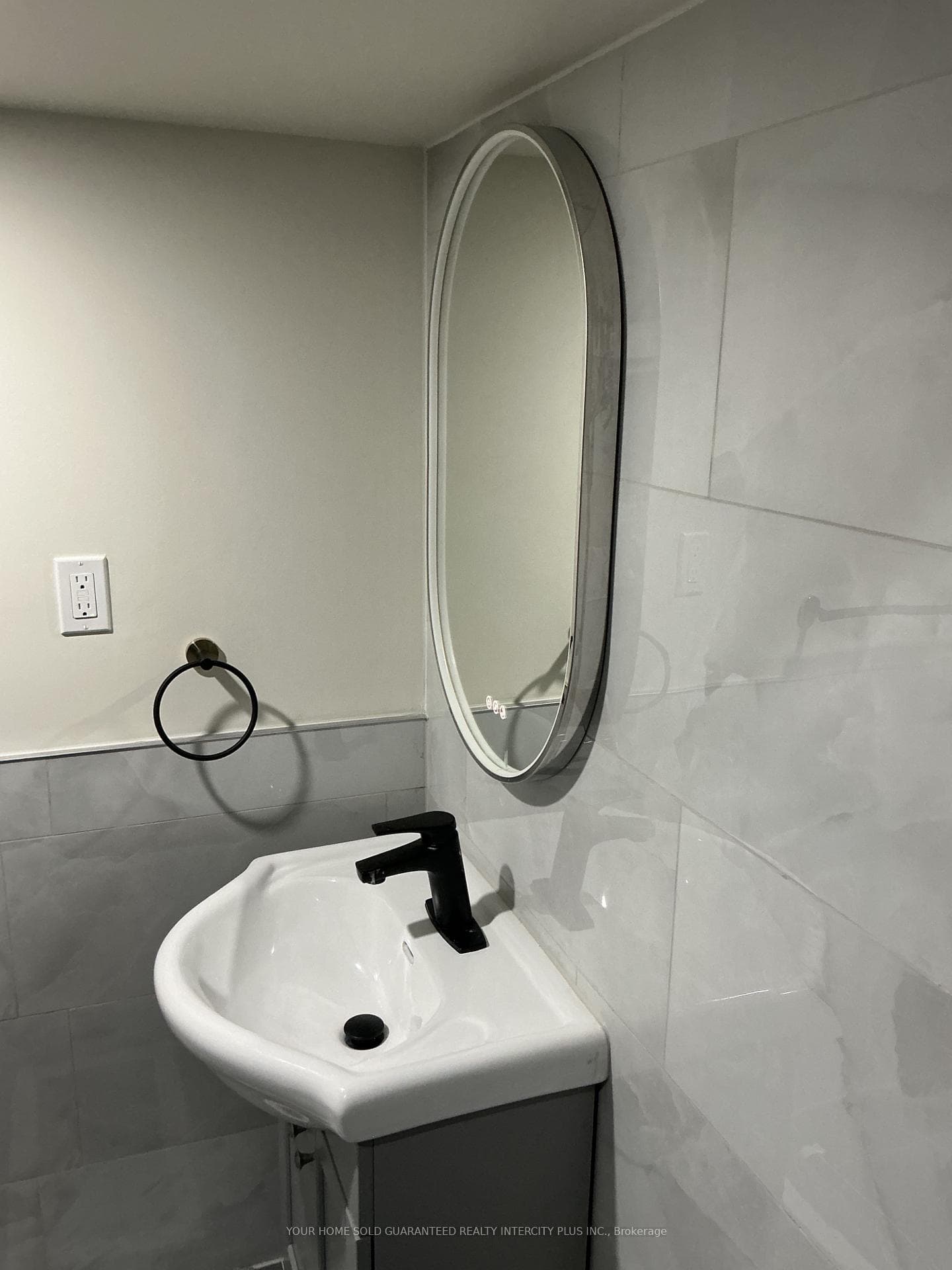 88 Casabel Drive Unit BSMT photo 25