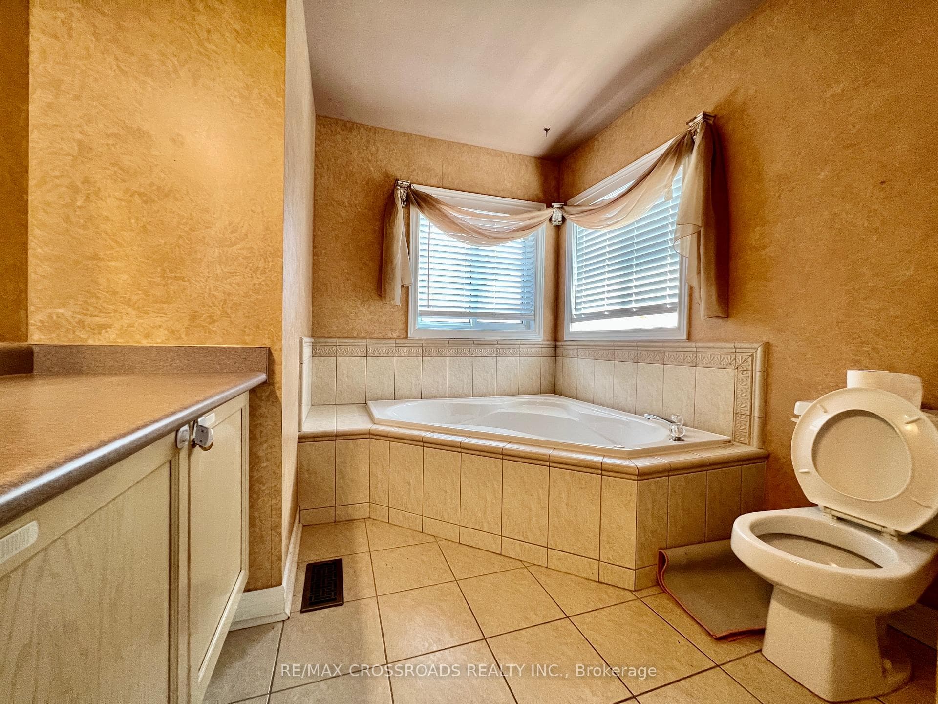 46 Eminence Road photo 21