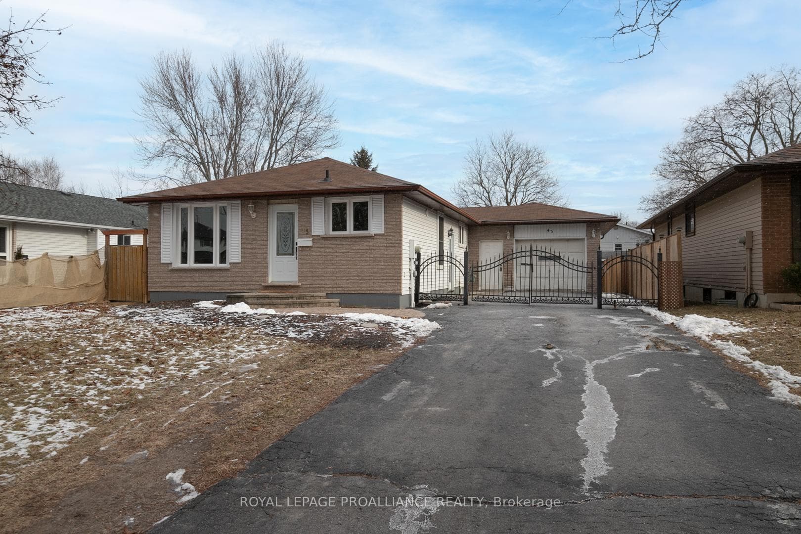 43 Alnet Drive photo 1