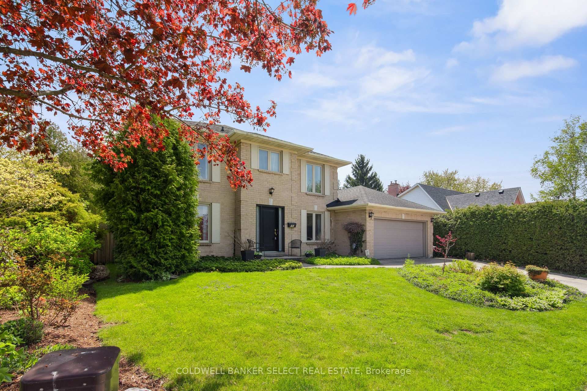 56 Seymour Drive photo 3
