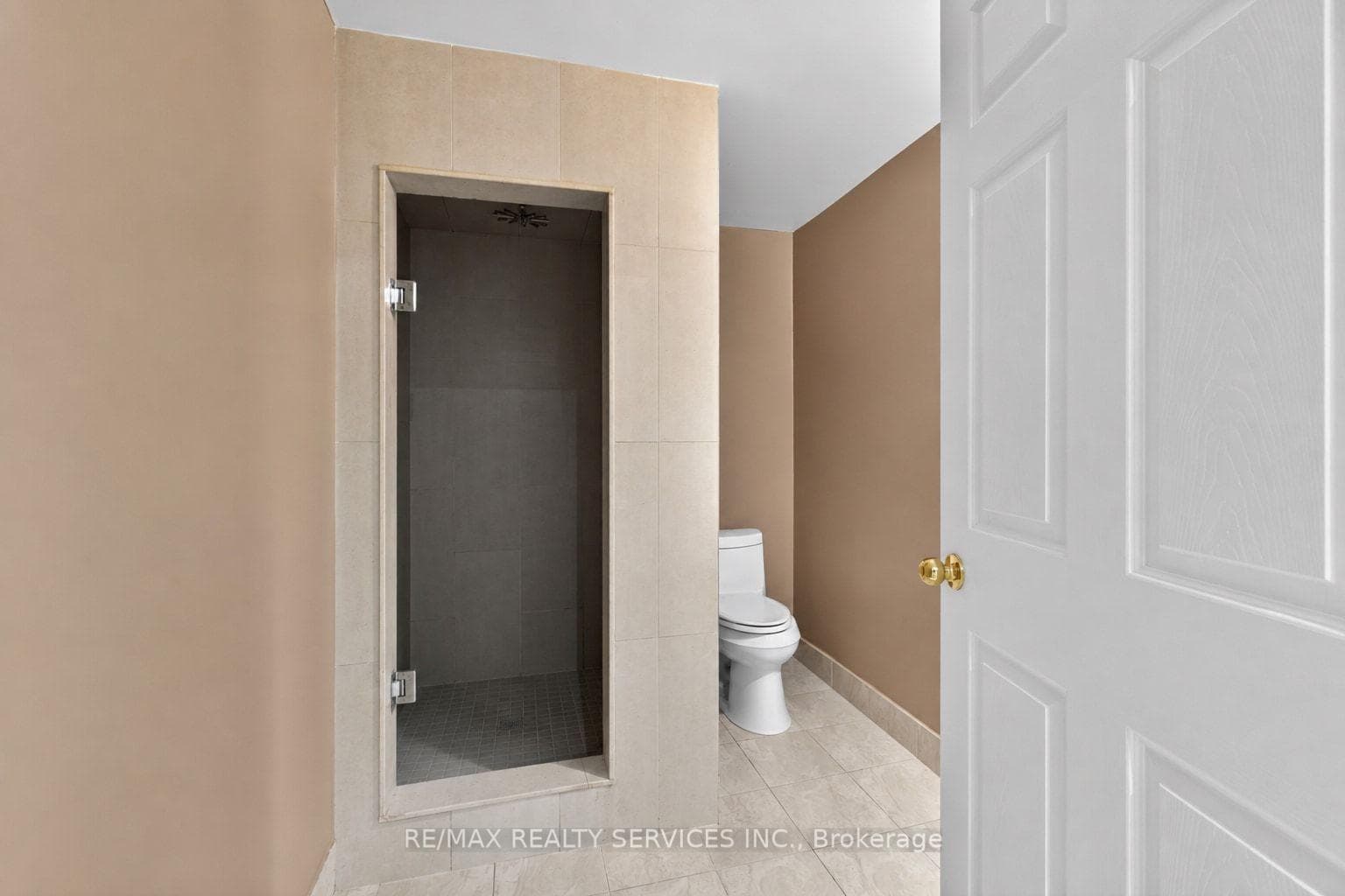 2069 Schoolmaster Circle photo 45