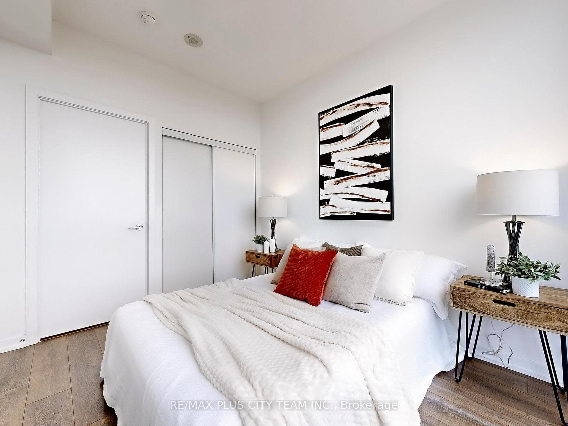 52 Forest Manor Road Unit 621 photo 12