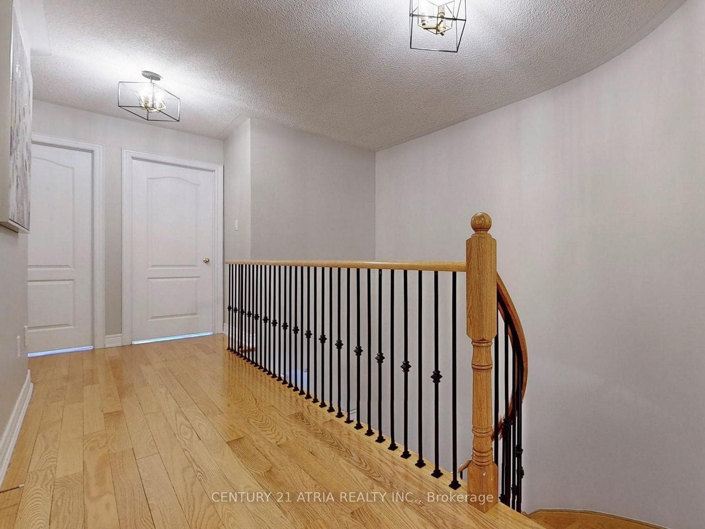 269 Bathurst Glen Drive photo 10