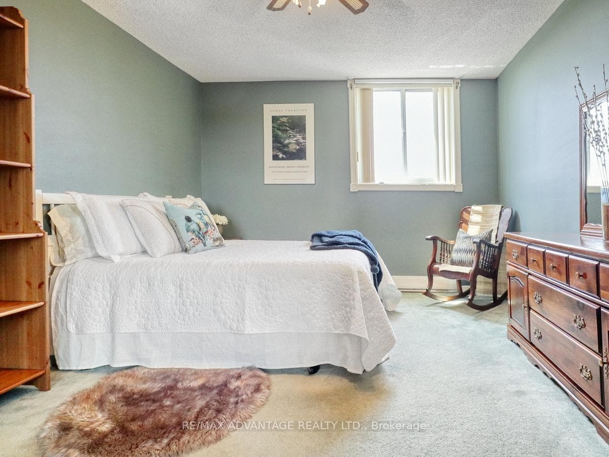 127 Belmont Drive Unit 606 photo 24