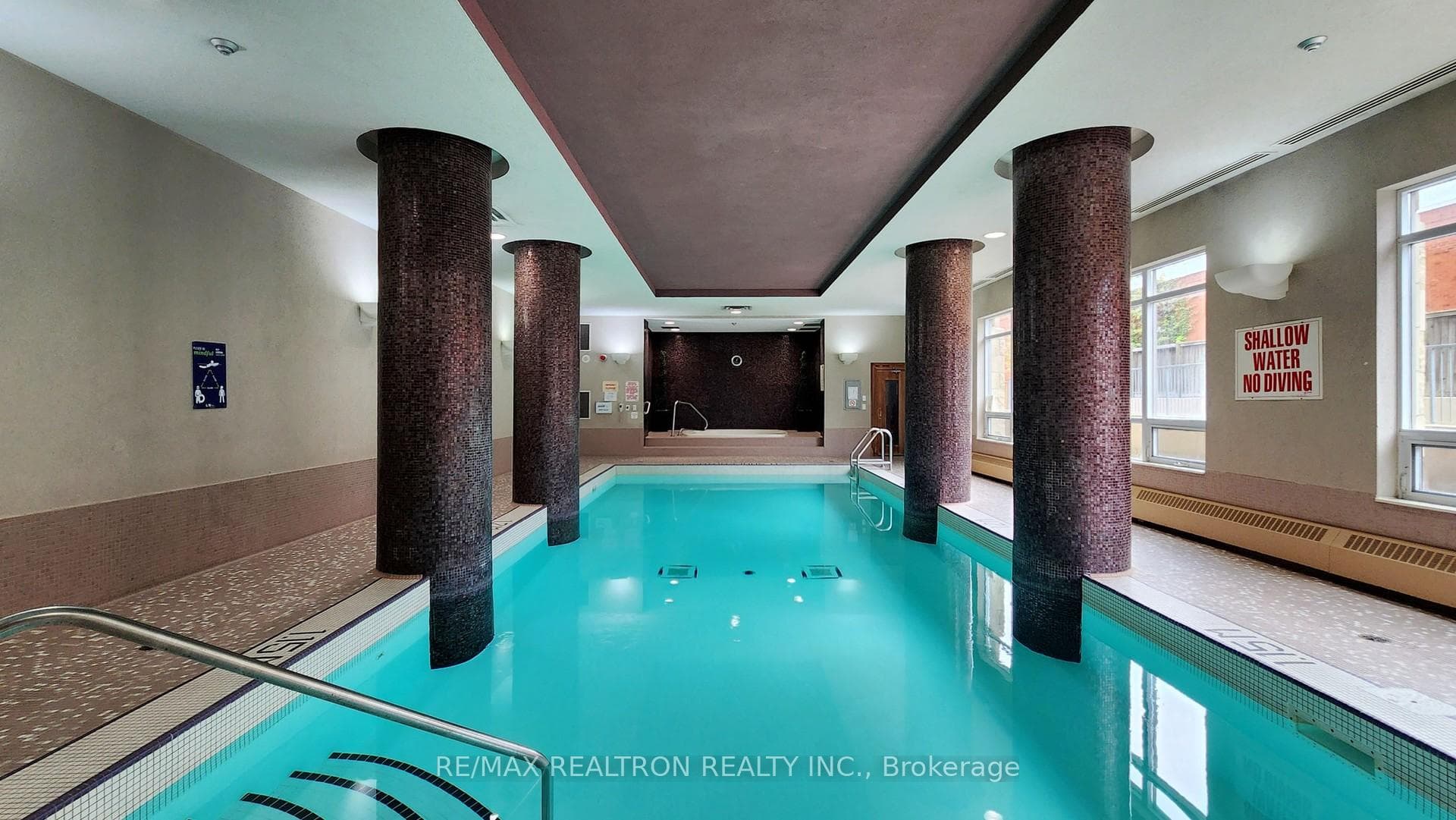 18 Kenaston Gardens Unit 1710 photo 36