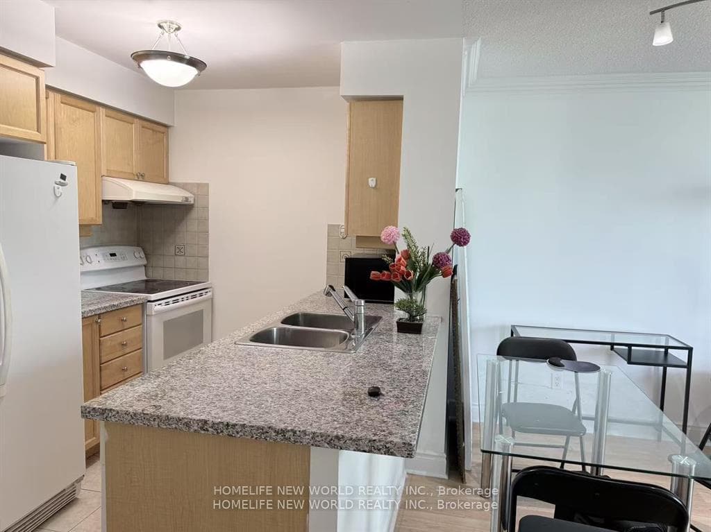 15 Greenview Avenue Unit 2502 photo 10