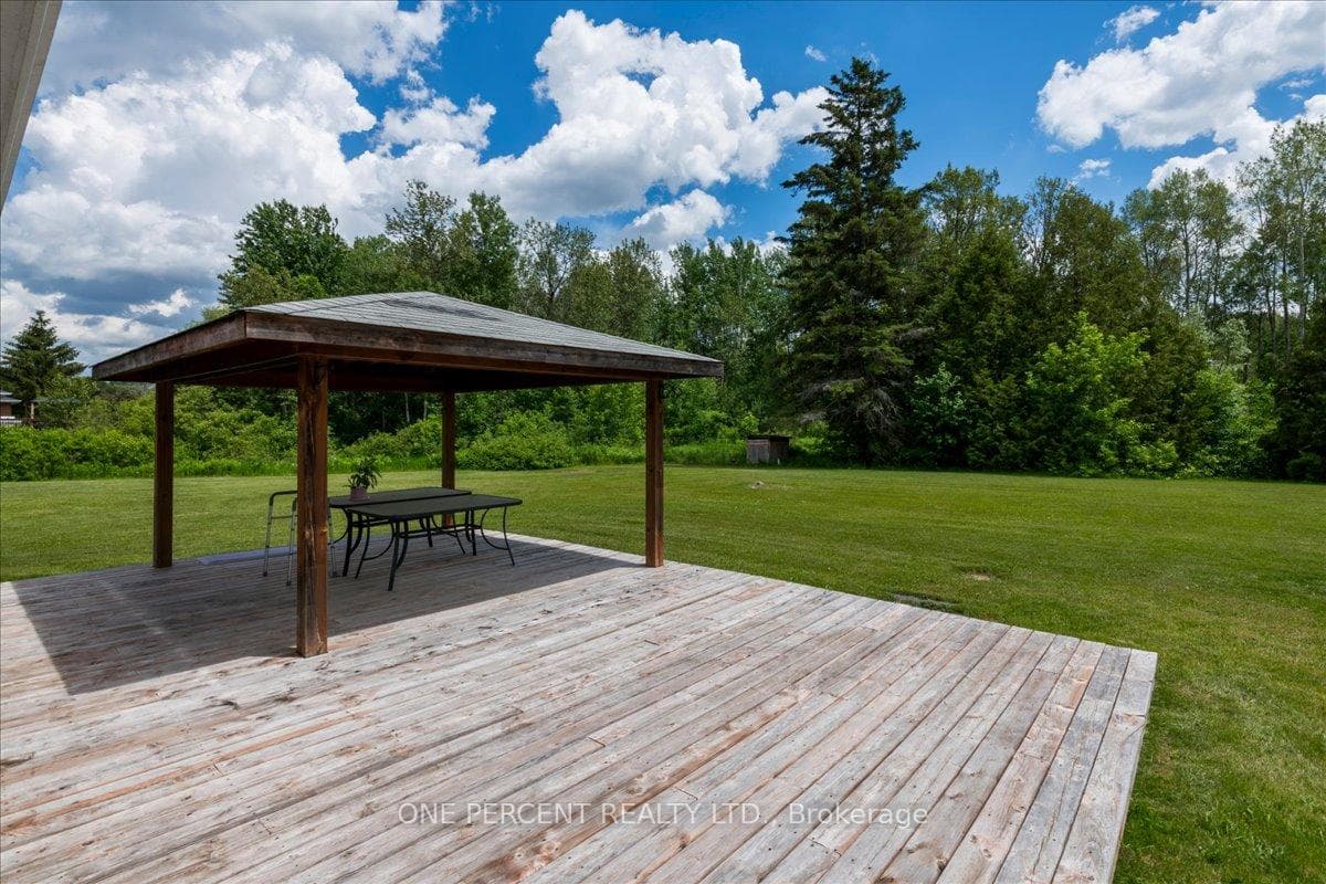 1235 Gilford Road photo 8