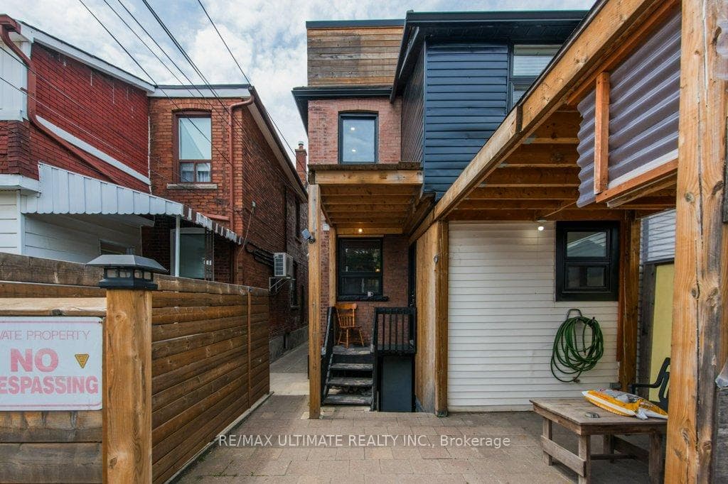 1425 Lansdowne Avenue photo 50