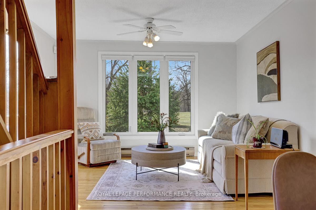 1141 North River Road photo 13