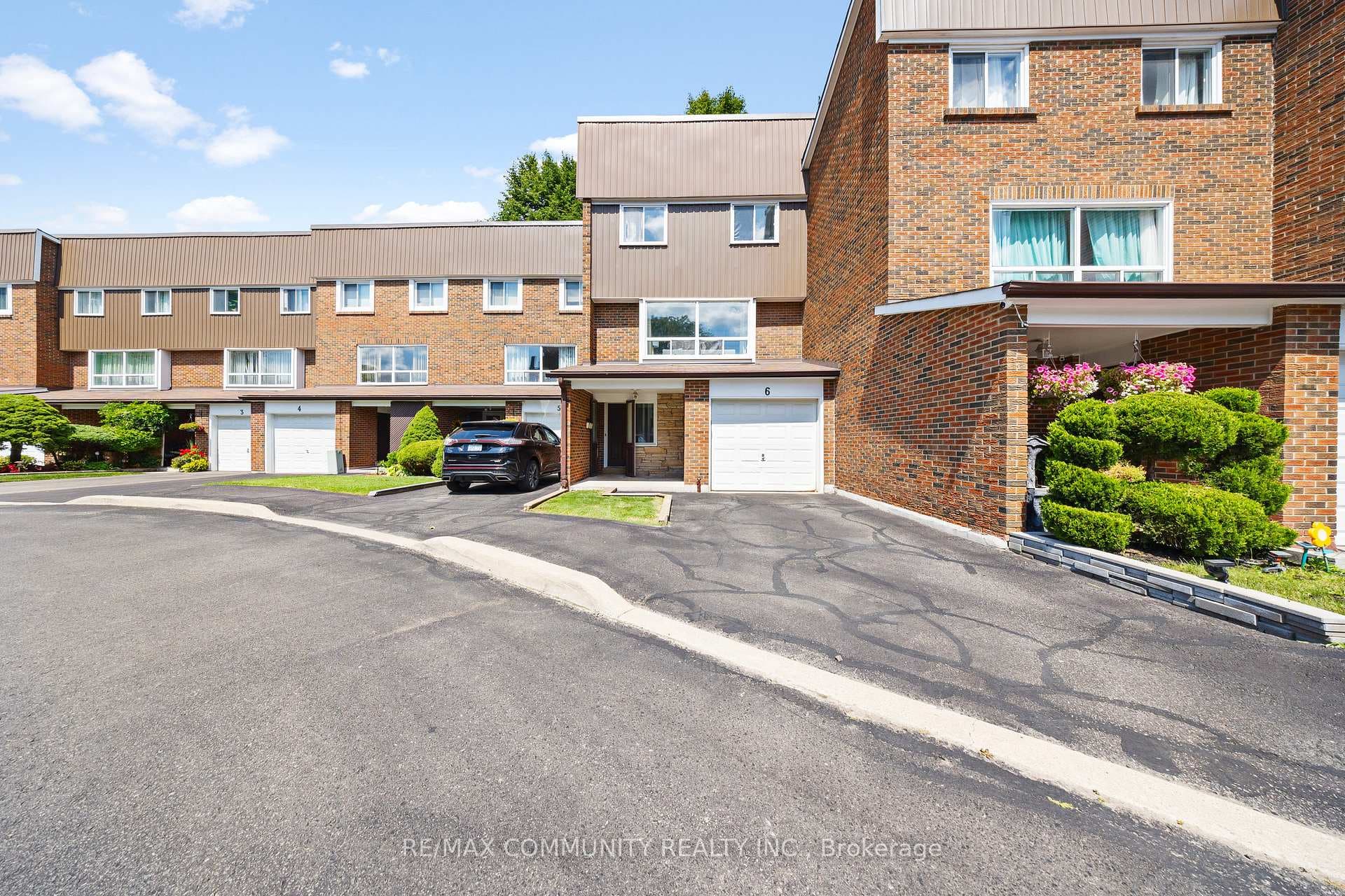 3065 Lenester Drive Unit 6 photo 4