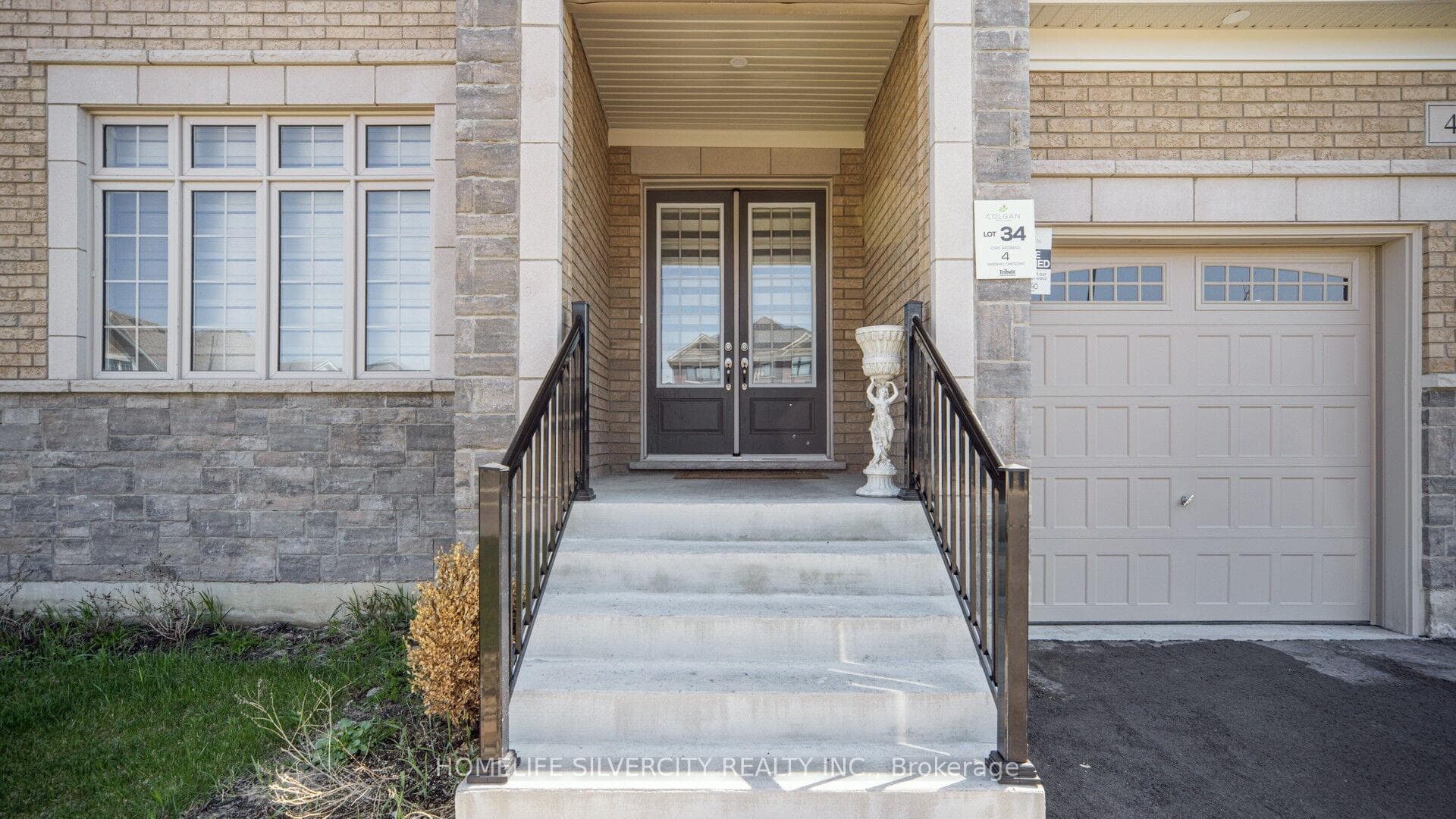 4 Sandhill Crescent photo 7