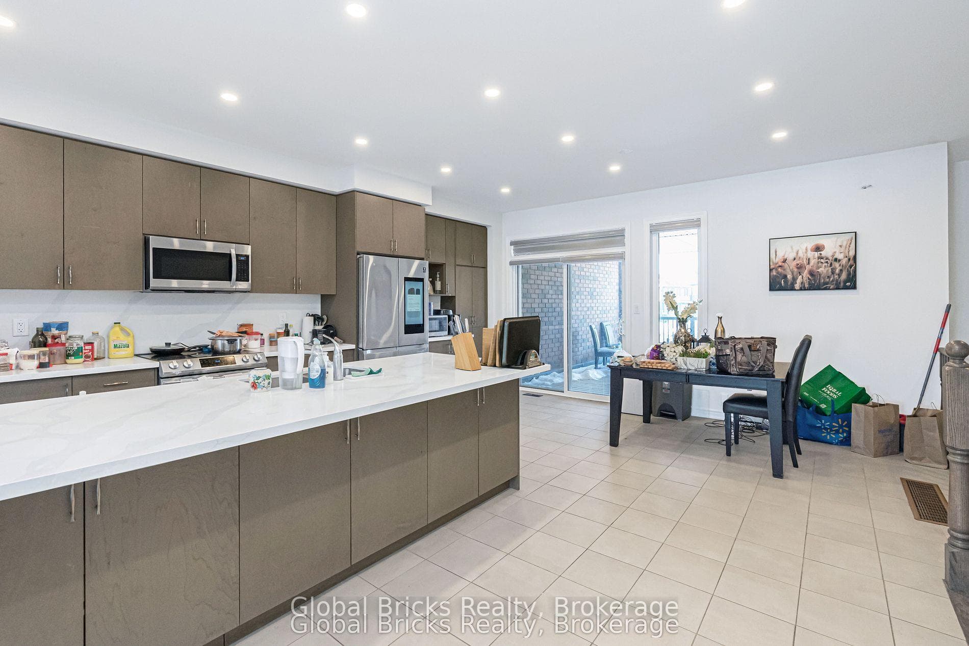 49 Burnhamthorpe Road photo 21