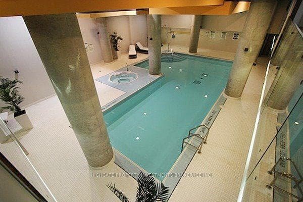 111 Elizabeth Street Unit 608 photo 13