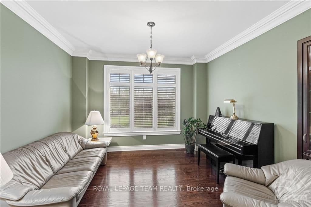 1116 MEADOWSHIRE Way photo 6