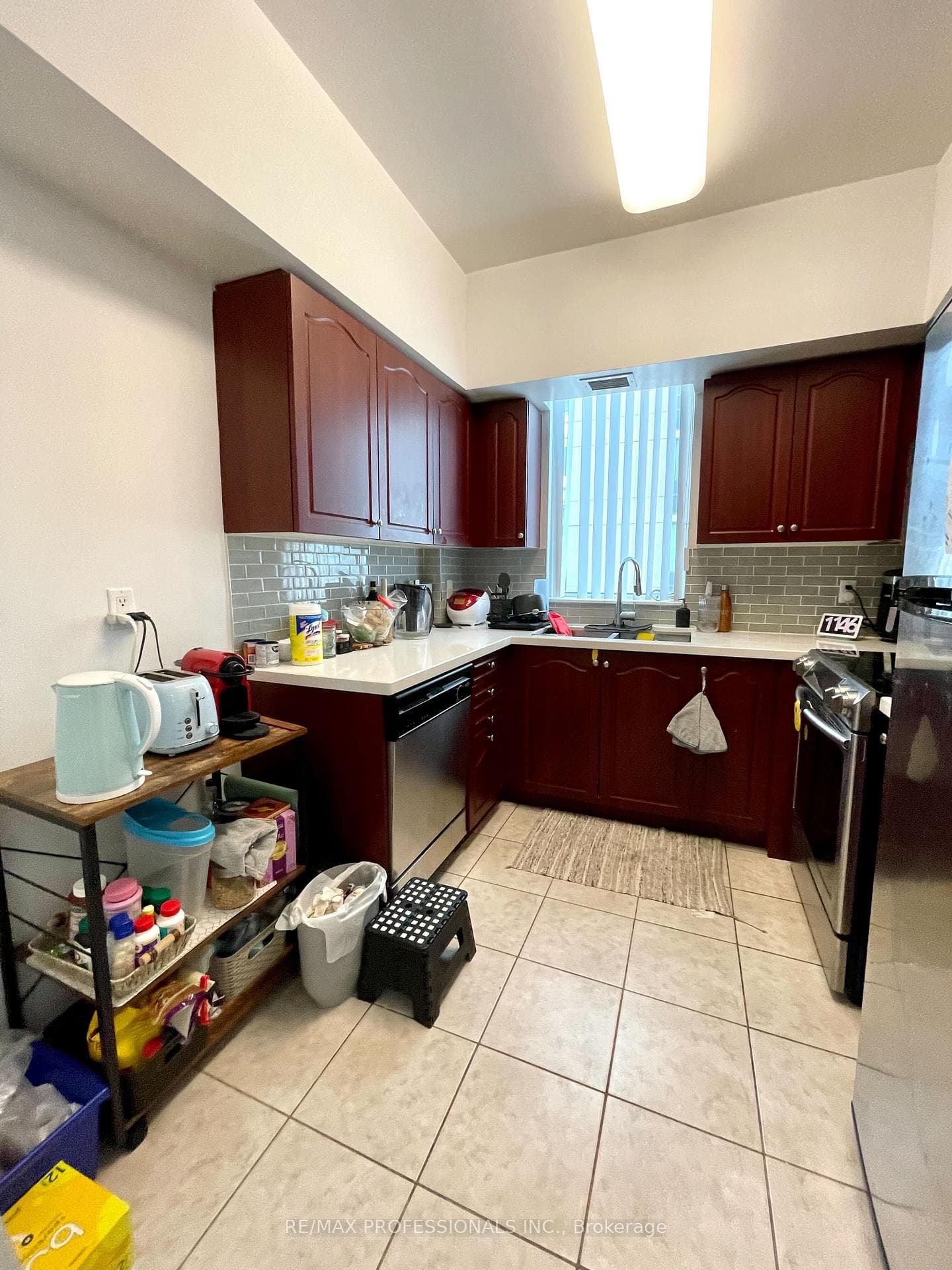 509 Beecroft Road Unit 1102 photo 10