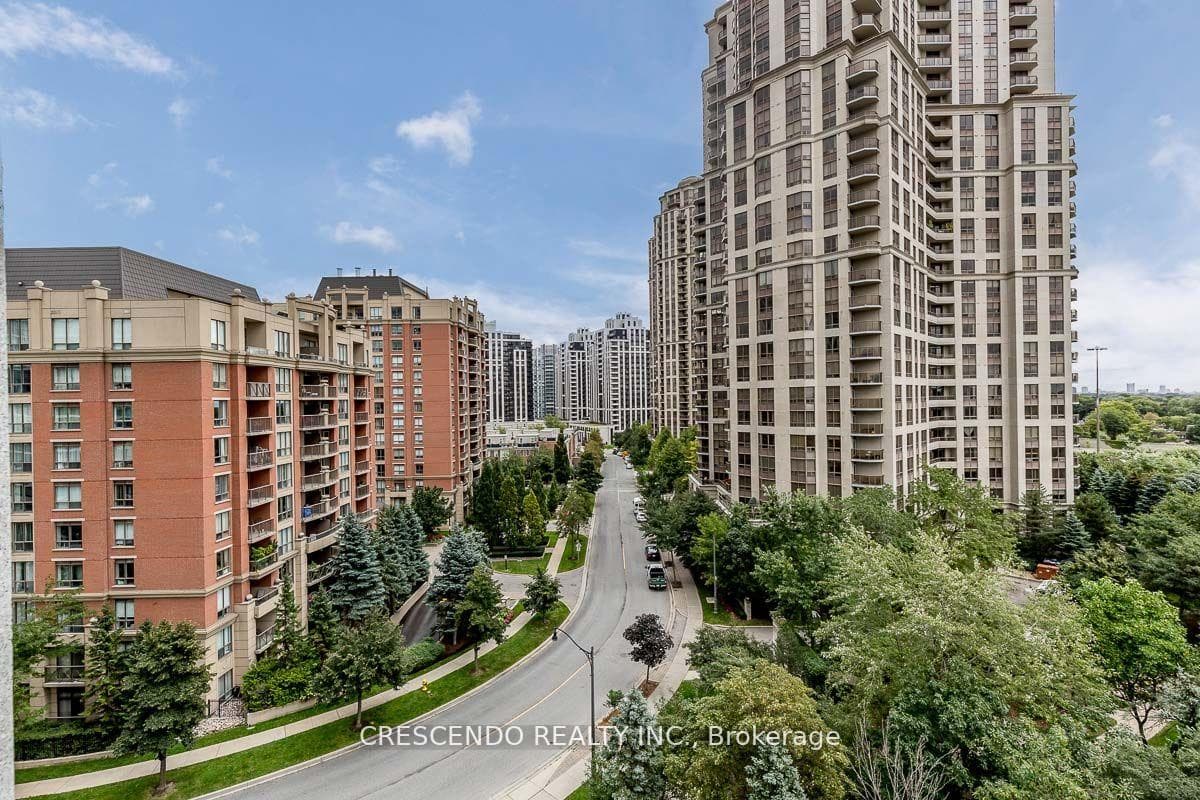 30 Harrison Garden Boulevard Unit 902 photo 13
