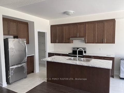 1109 Thompson Drive photo 13