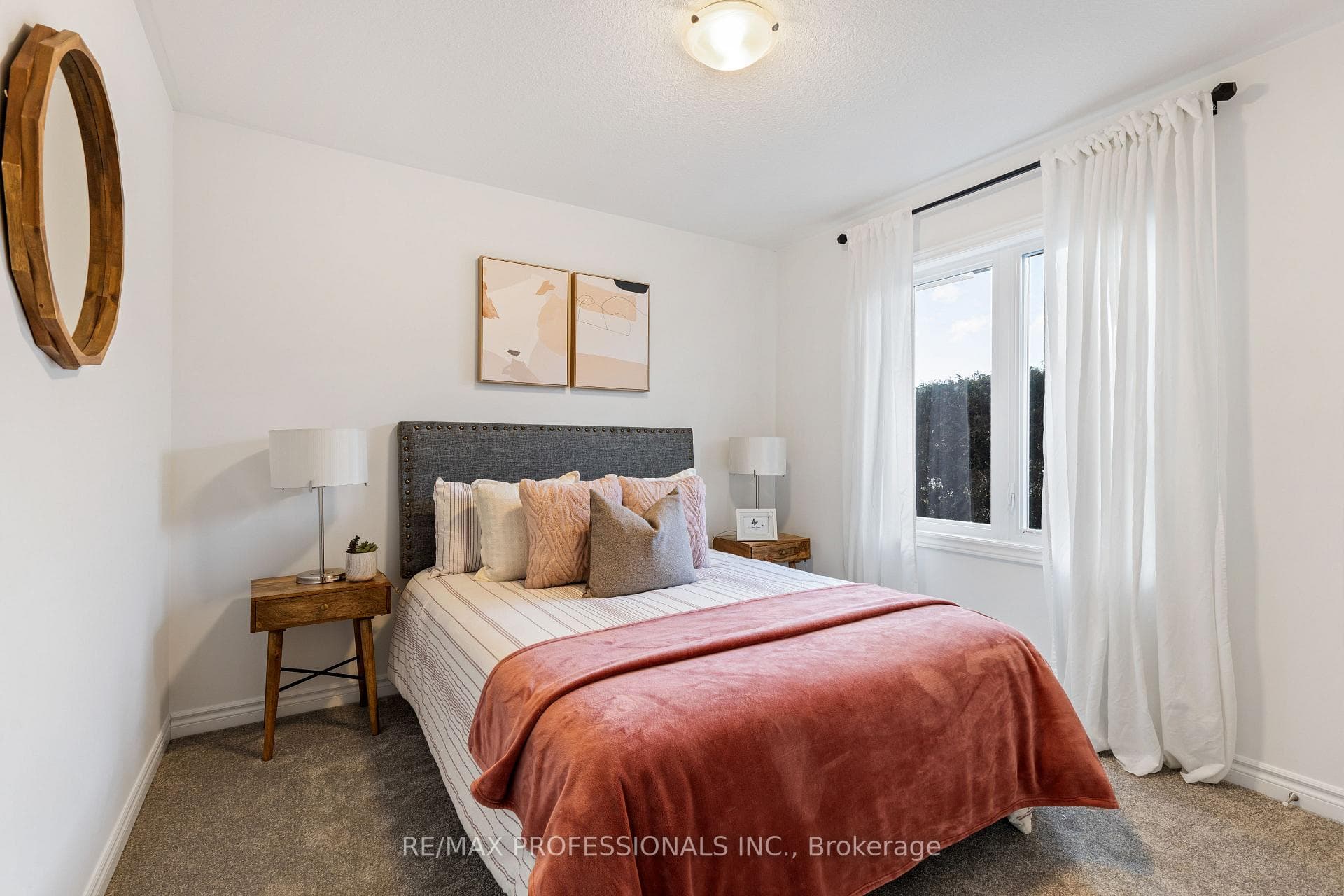 90 Delong Drive photo 21