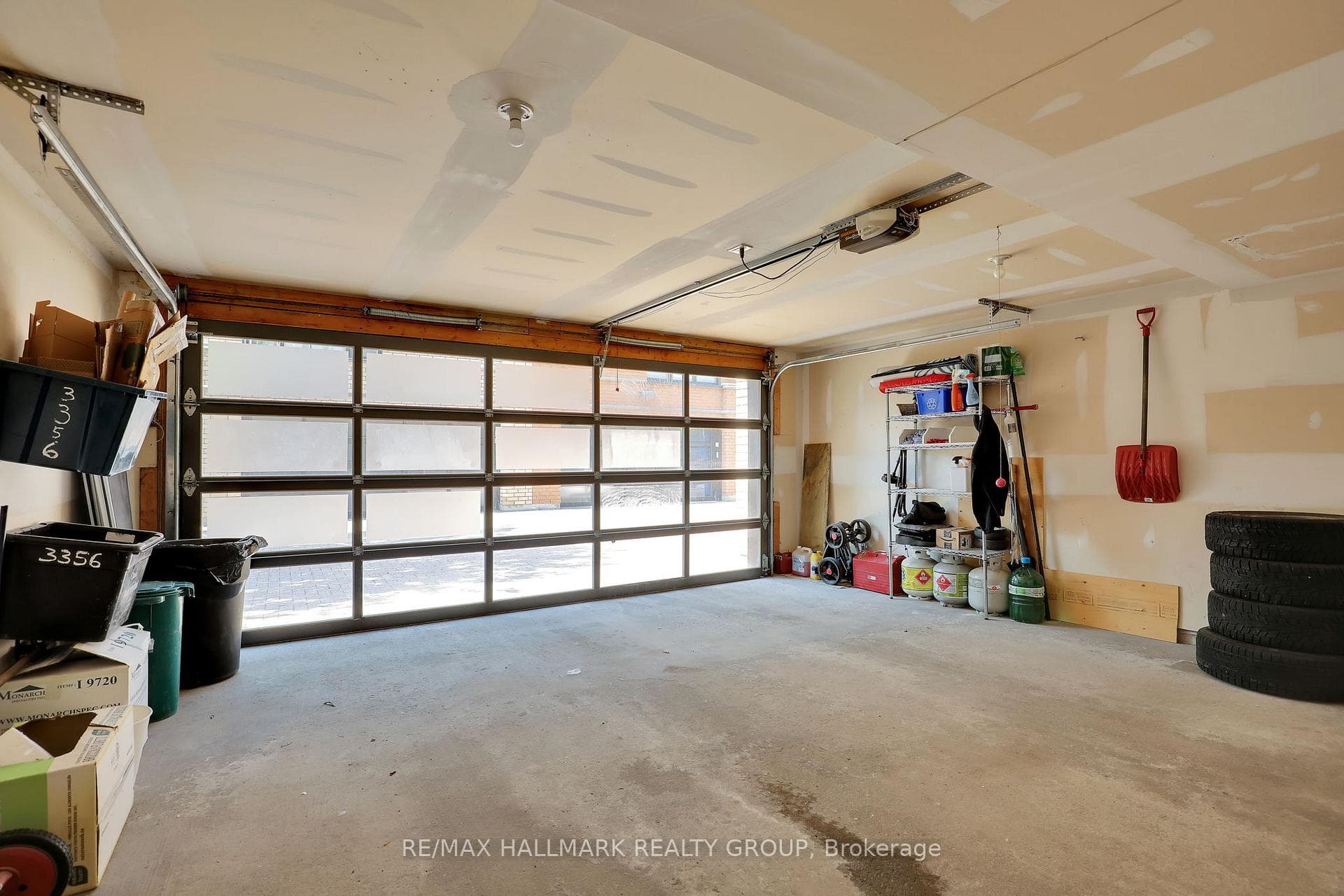3356 CARLING Avenue photo 30