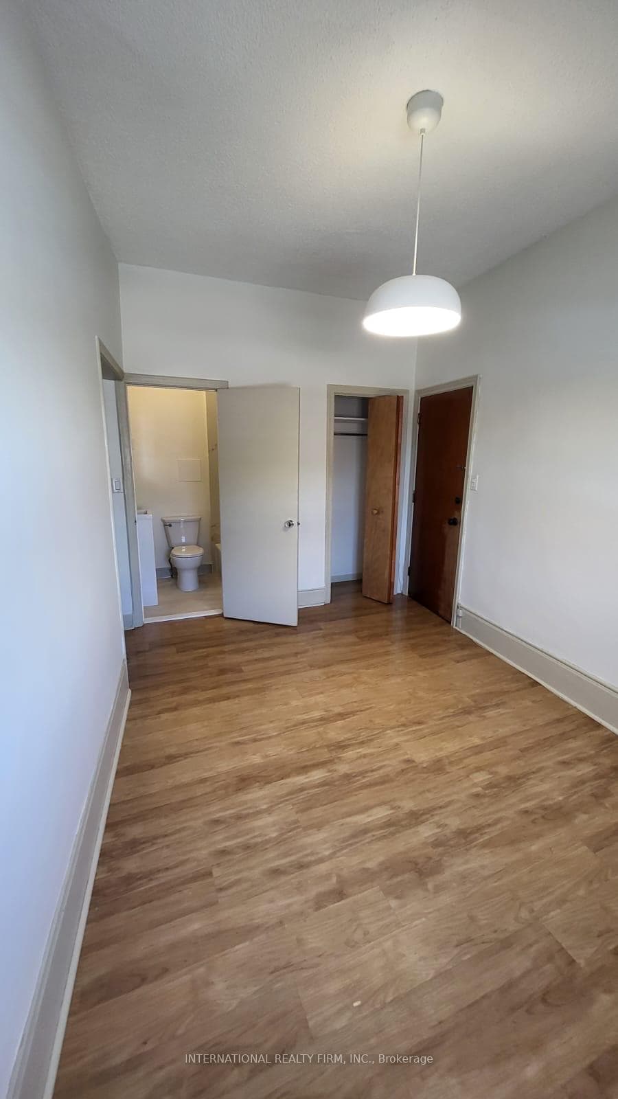 7 Thomas Street Unit 2 photo 17