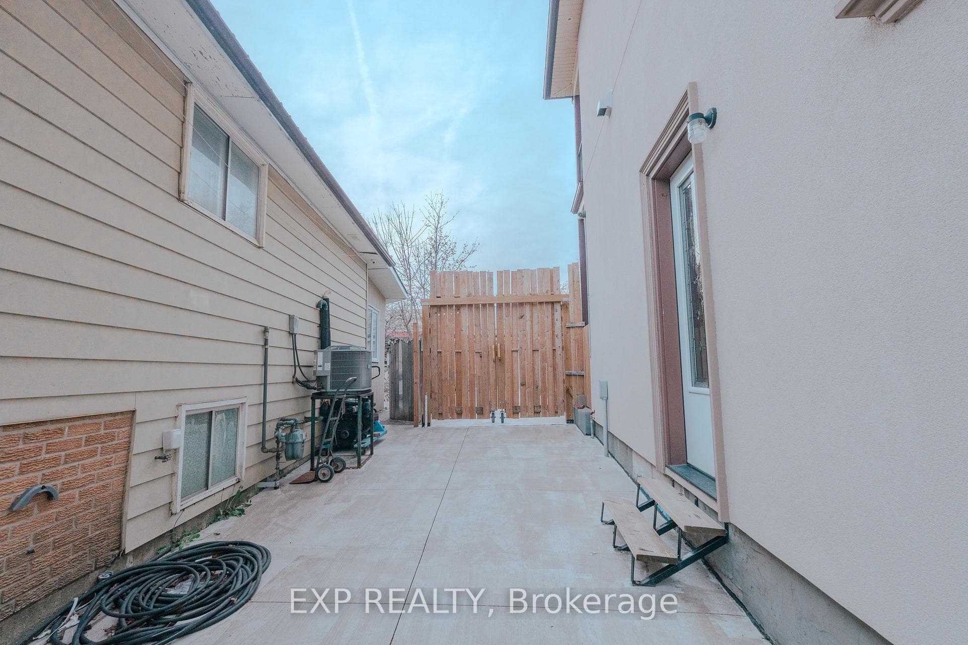 3257 Monica Drive photo 40