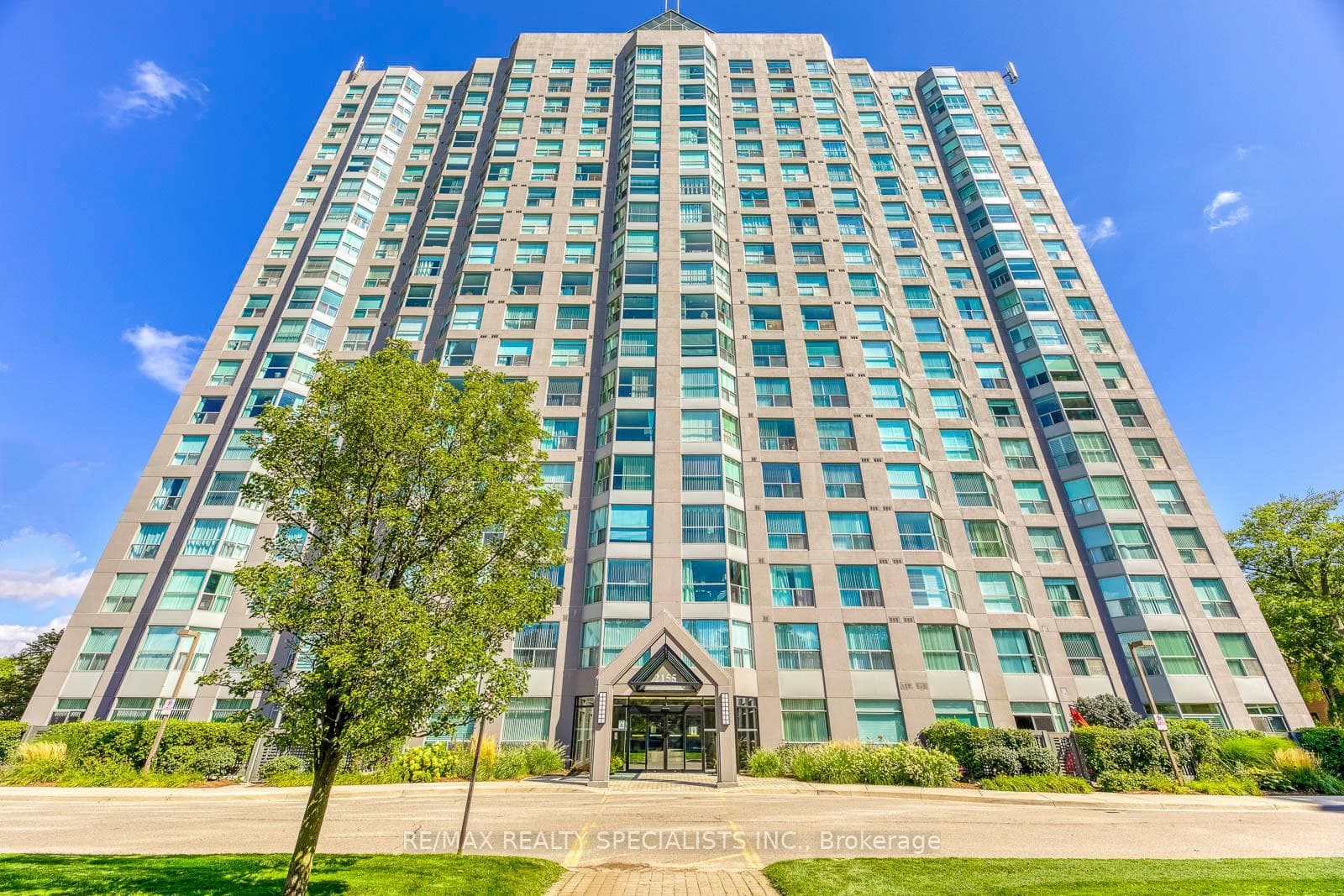 2155 Burnhamthorpe Road Unit 601 photo 6