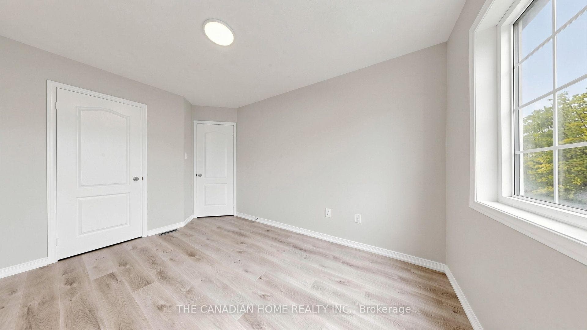 31 Laurendale Avenue photo 41