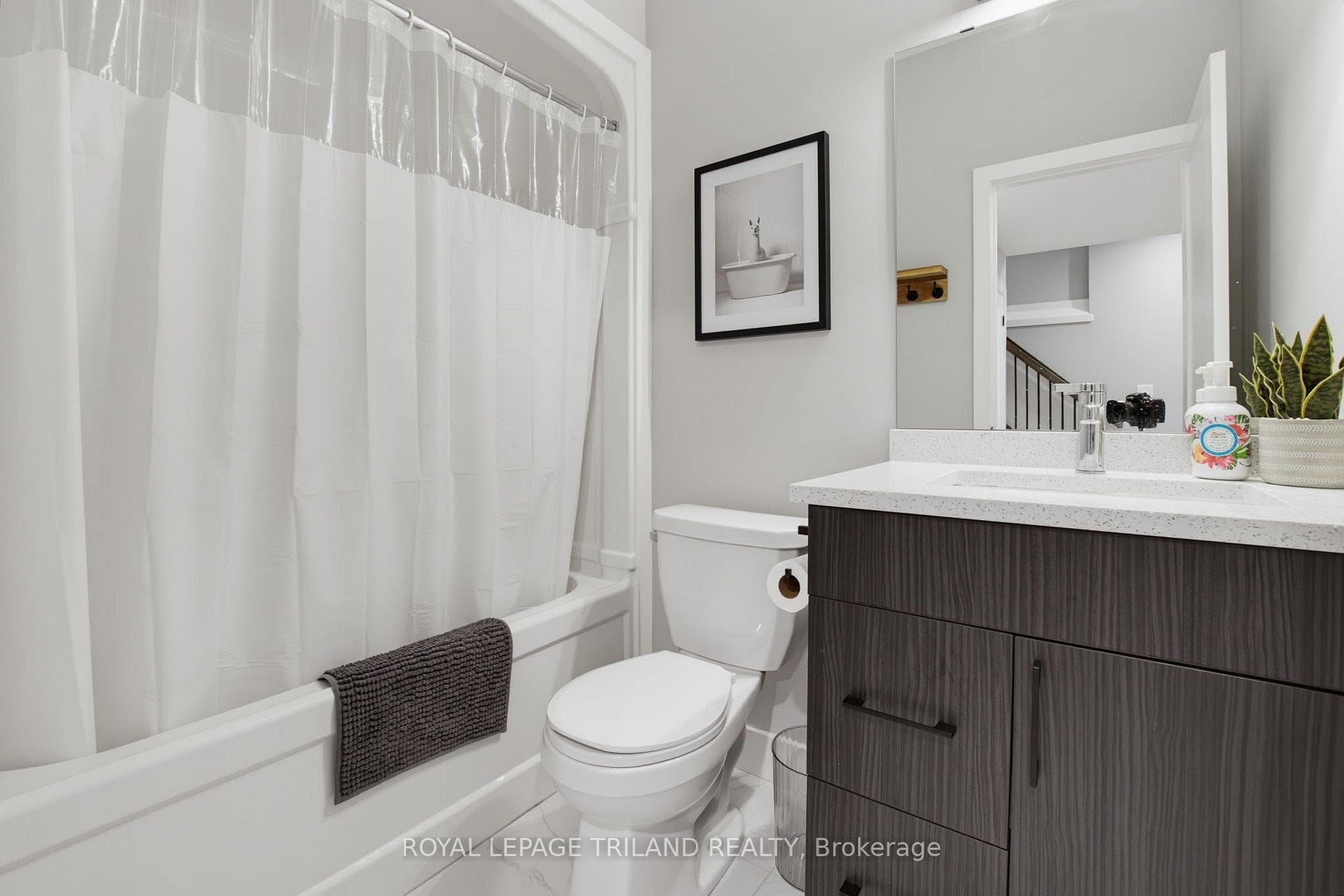 3557 Colonel Talbot Road Unit 14 photo 35