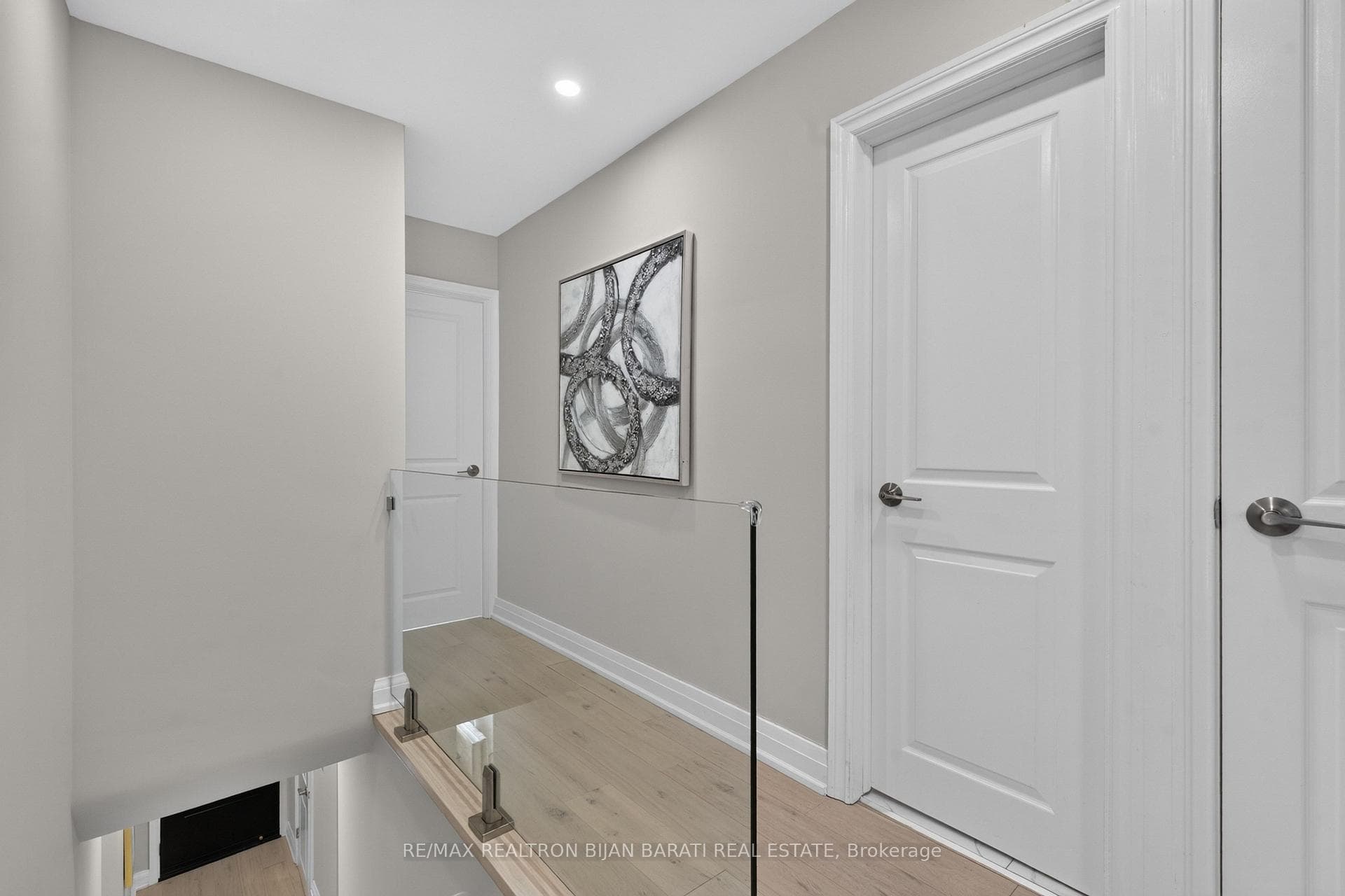 42 Franklin Avenue photo 19