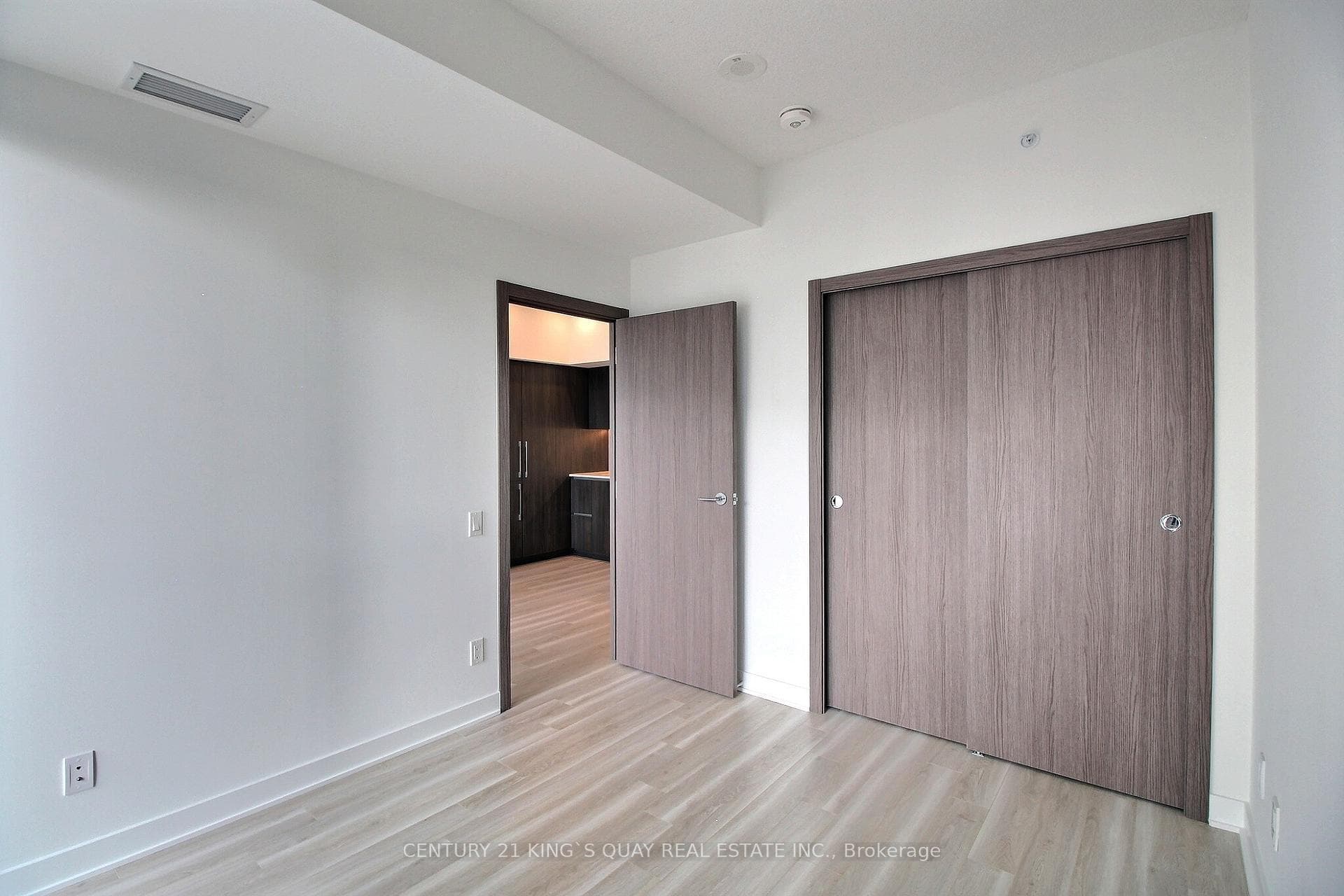 17 Bathurst Street Unit 1203 photo 7