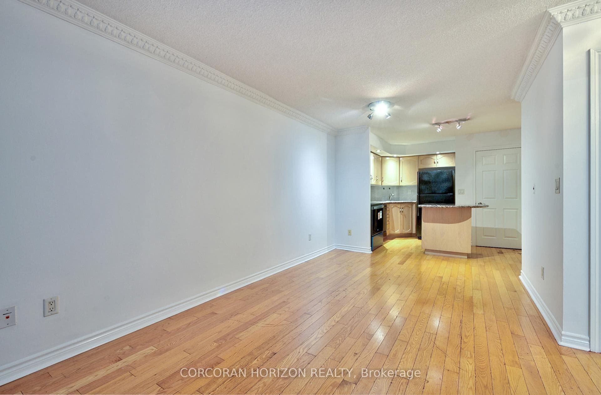 250 Wellington Street Unit 1144 photo 14