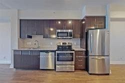 7171 Yonge Street Unit 1012 photo 3