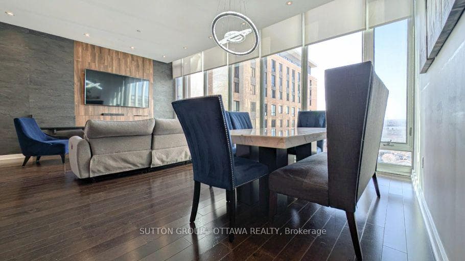 111 Champagne Avenue Unit 2002 photo 13