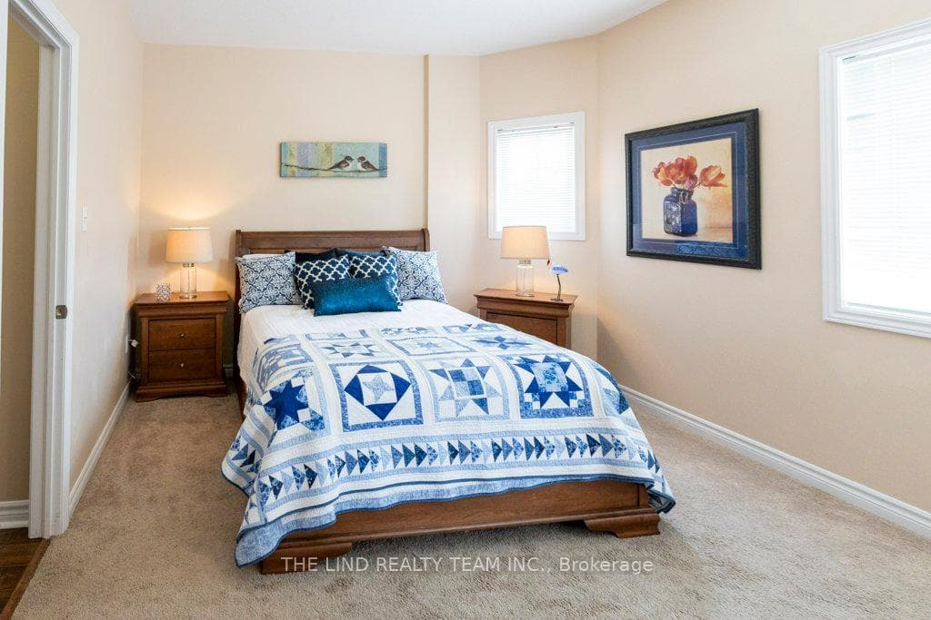 61 Mcintyre Drive photo 33