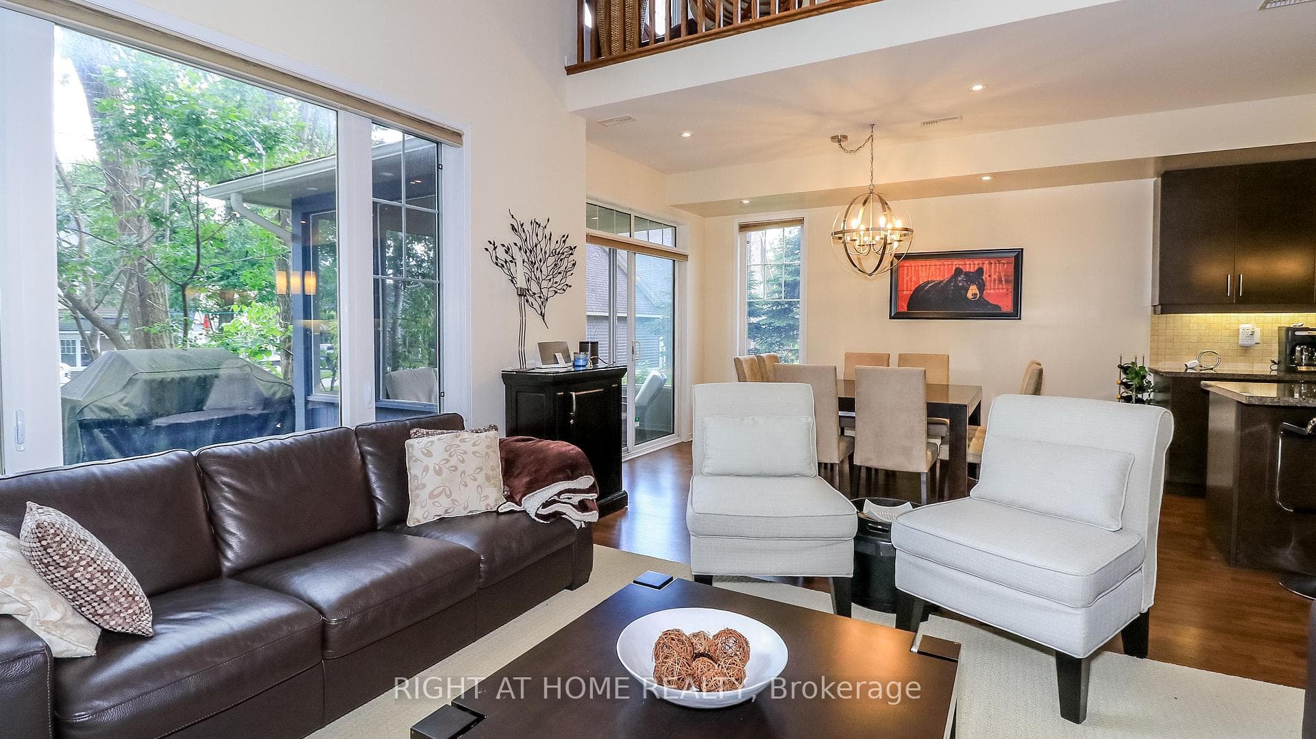 33 Marina Village Drive photo 11