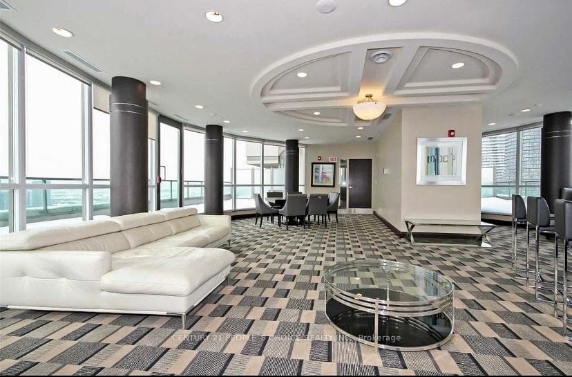 208 Enfield Place Unit 2807 photo 24