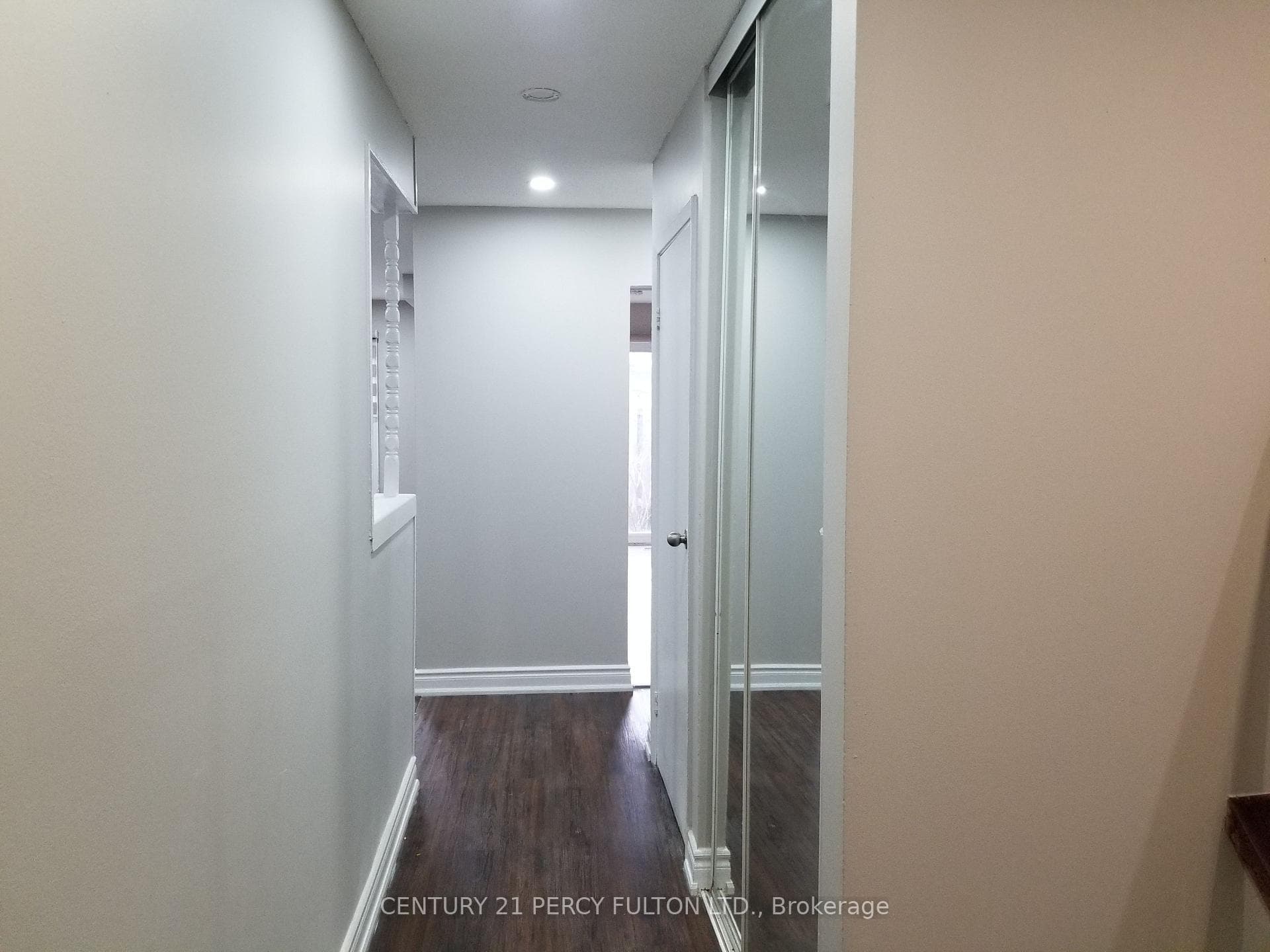 540 Dorchester Drive Unit 39 photo 8