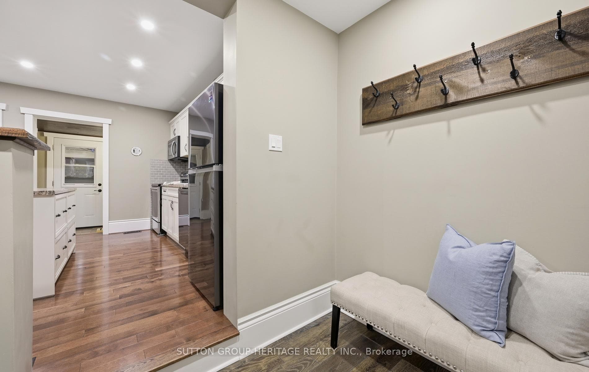 8970 Baldwin Street photo 29