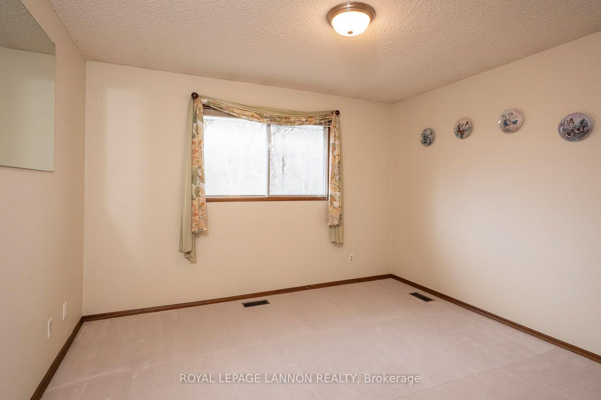 147 Beckwick Road photo 33