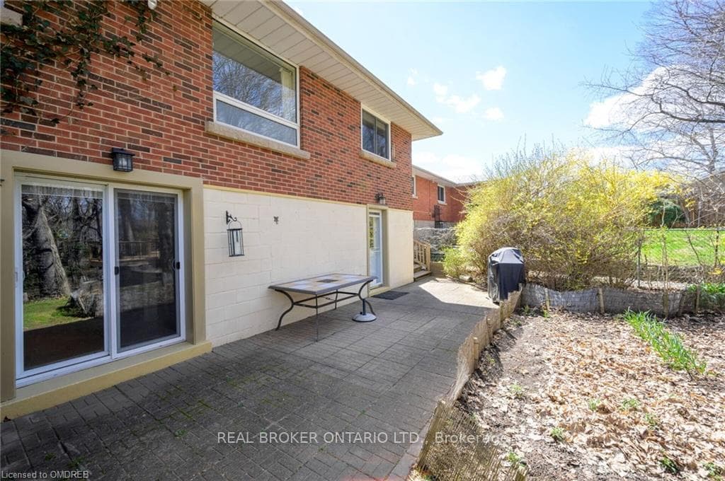 56 Bertram Drive photo 34