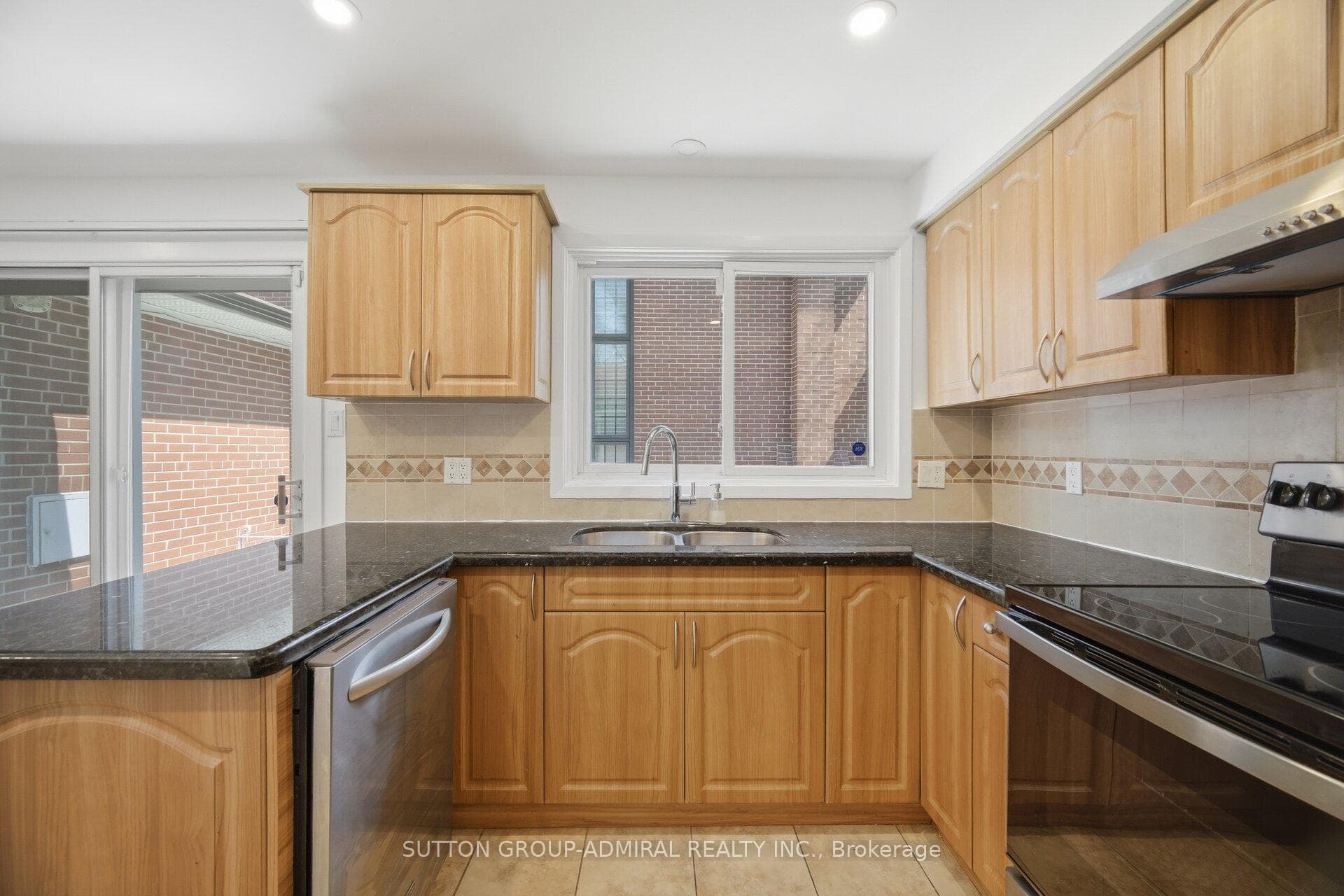 53 Bestview Drive photo 14