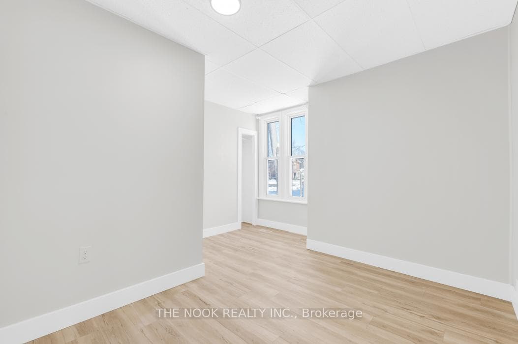 243 Bridge Street photo 13