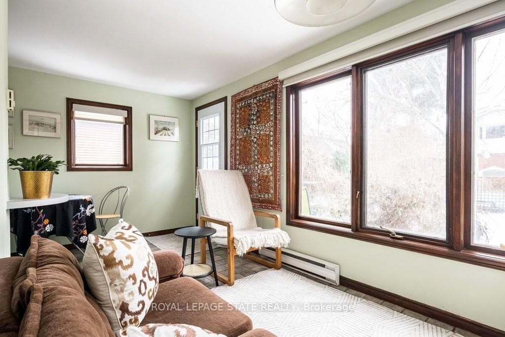 131 Barclay Street photo 19