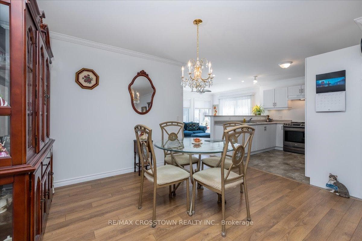 7 AINSWORTH Drive photo 6