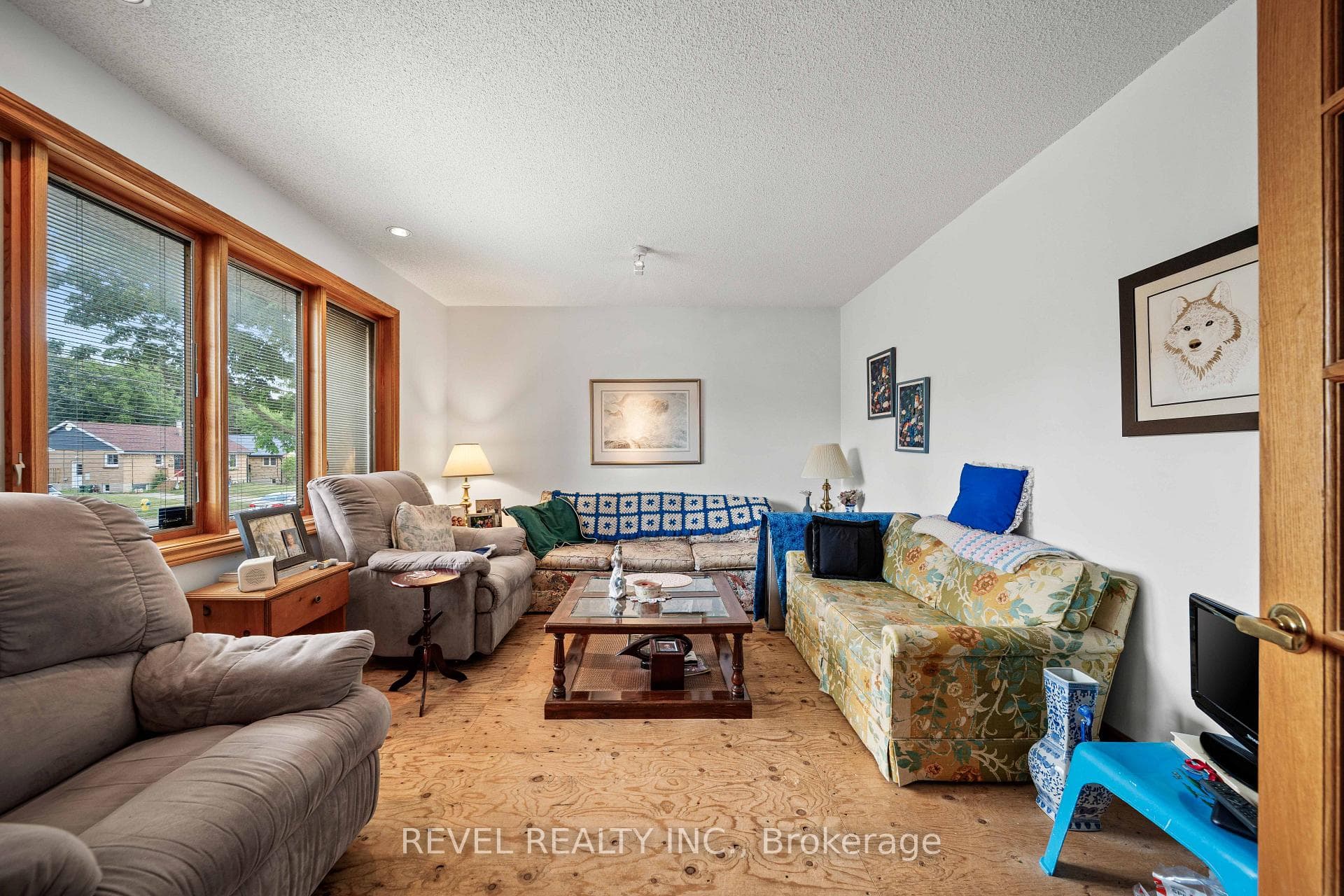 1627 Mardell Street photo 29
