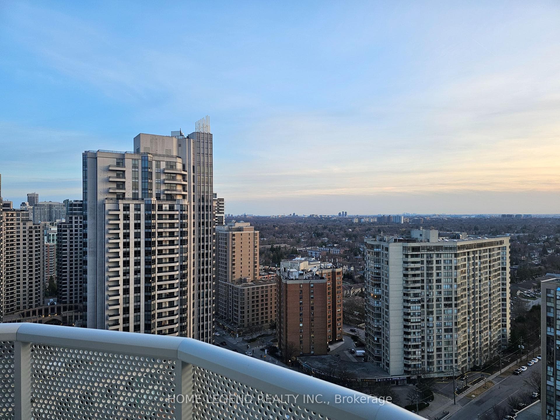 15 HOLMES Avenue Unit 2202 photo 17